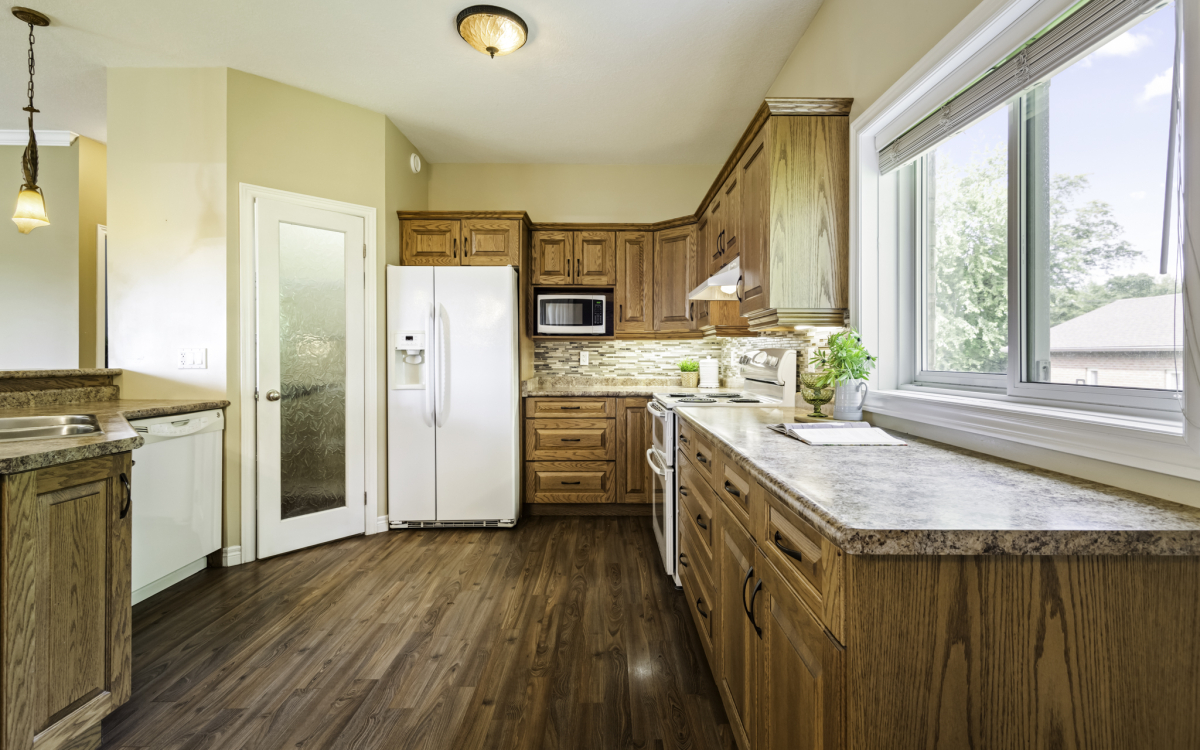 752119 Ida Street-25