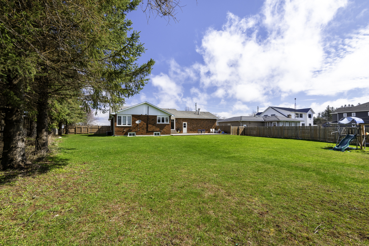 280 Doyle St_SPRING_web-10